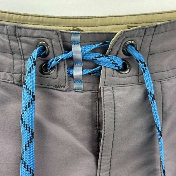 Patagonia Men's Size 32 Gray Blue Trim Swim Logo Shorts Drawstring Wavefarer - Picture 11 of 13